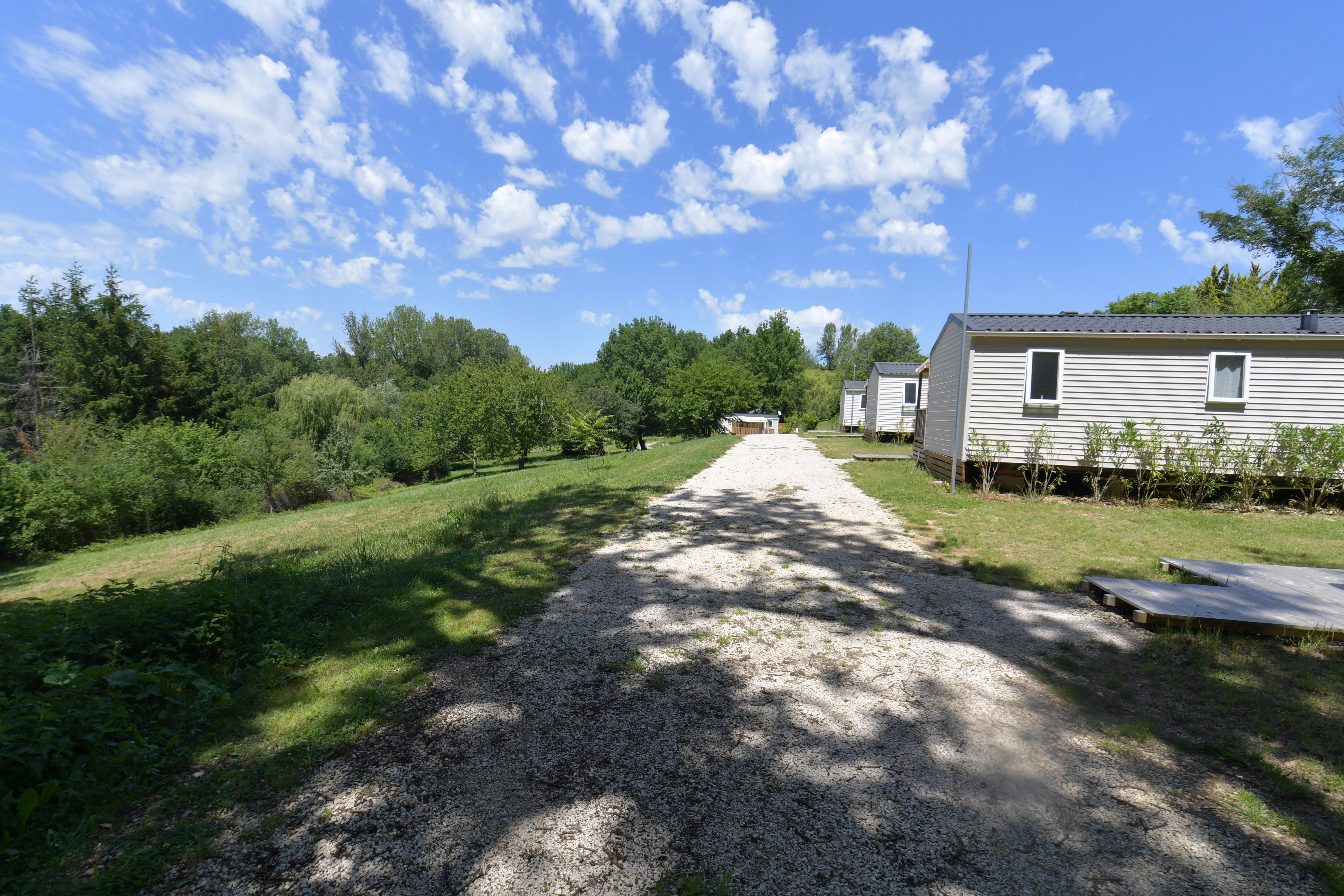 Mobil-home location semaine ou week-end camping sud-ouest