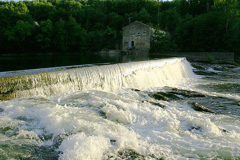 Moulin des Estournels Gorges de l'Aveyron
