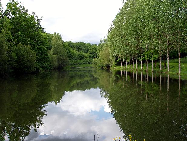 Pêche aux alentours du camping du Faucon d'Or